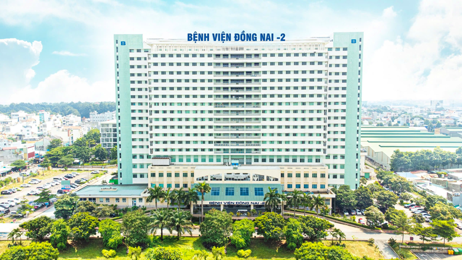 Bước ngoặt y khoa tại Bệnh viện Đồng Nai -2: Từ điều trị hiếm muộn đến làm chủ 'giờ vàng' đột quỵ- Ảnh 4.