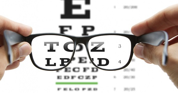 Lão thị và cách chăm sóc mắt giúp giảm mệt mỏi