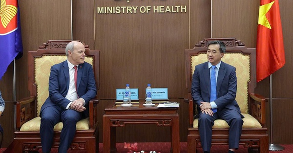 Thúc đẩy hợp tác y tế giữa Việt Nam và Canada