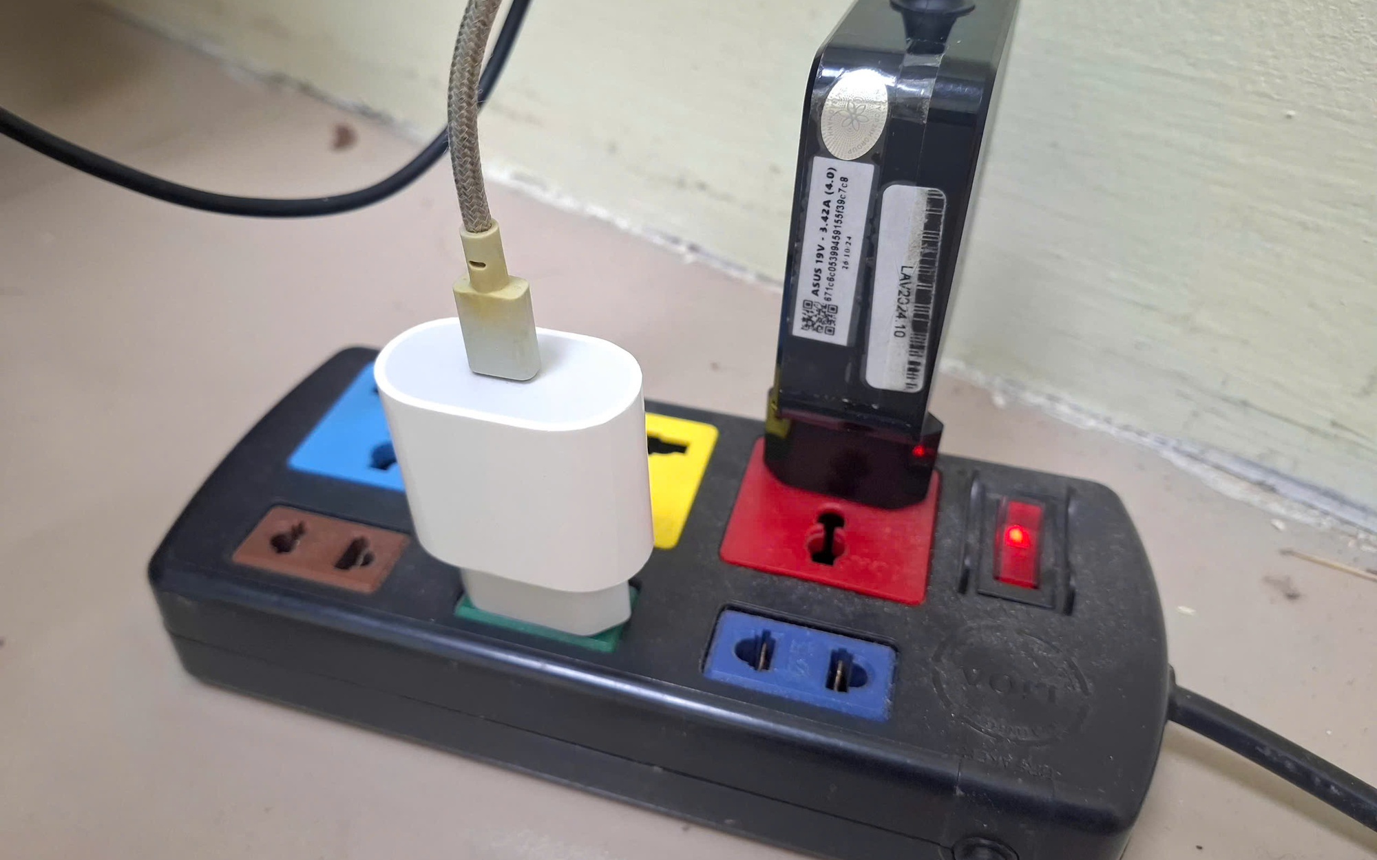 Quy định mới từ 25/5: Phạt đến 60 triệu đồng đối với đơn vị bán lẻ bán sai giá điện- Ảnh 2.