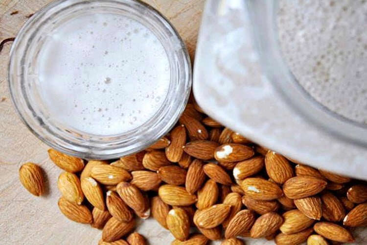 4 loại thức uống giàu canxi hỗ trợ sức khỏe xương khớp không phải sữa bò- Ảnh 2.