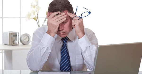 Cần làm gì khi bị đau đầu căng thẳng?