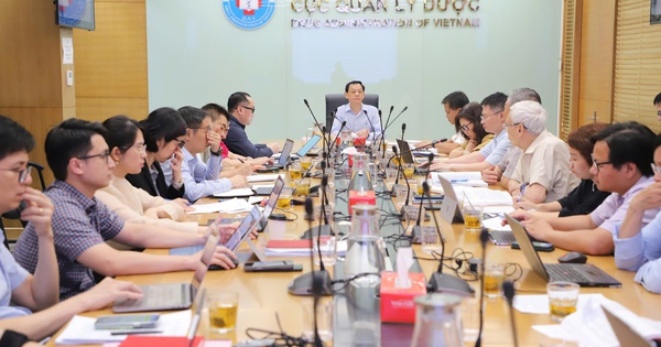 Sửa đổi Thông tư hiện hành theo hướng mở, thúc đẩy ứng dụng công nghệ trong đăng ký, lưu hành thuốc