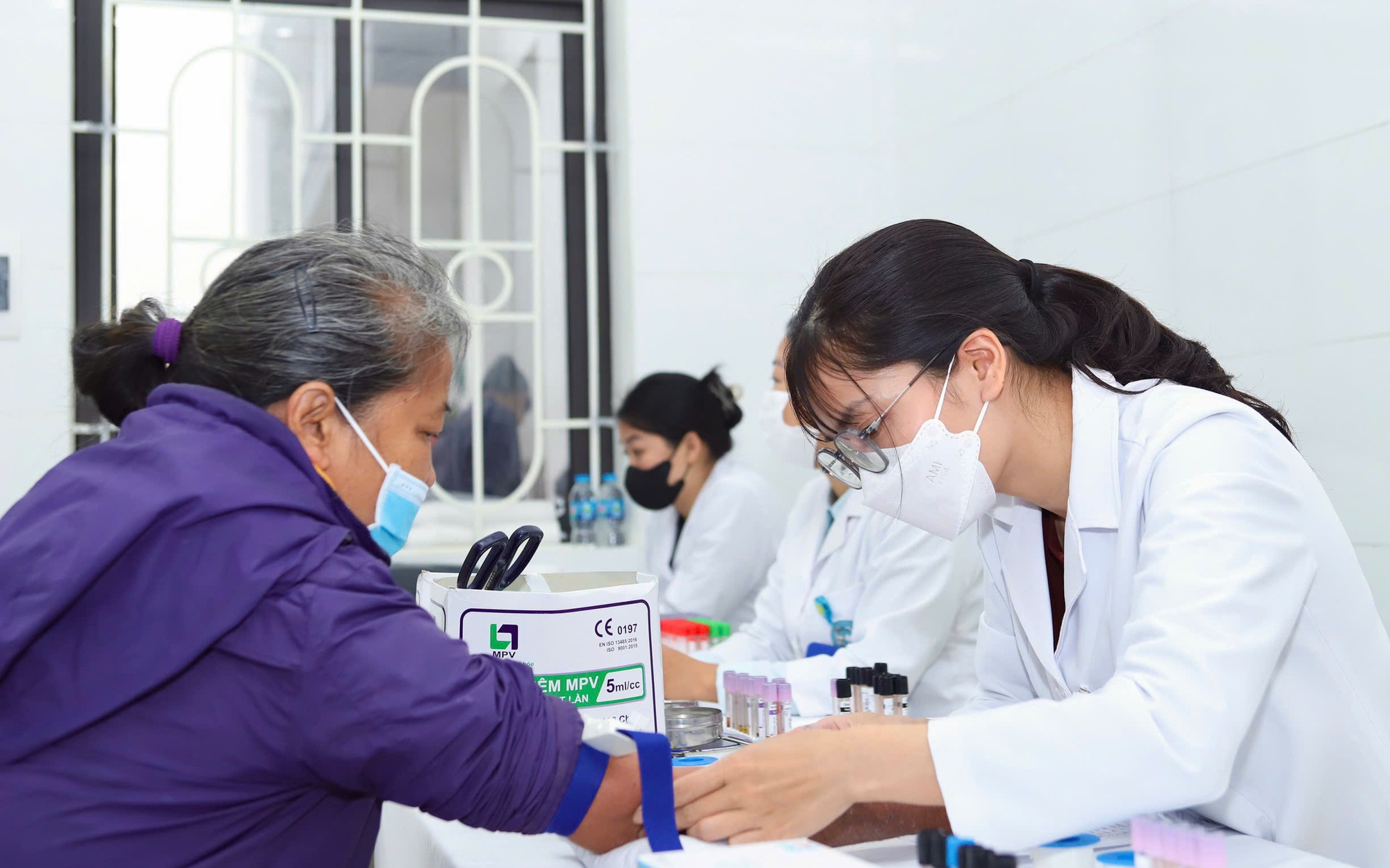 Đưa Nghị quyết 72 vào cuộc sống: Trạm y tế gần dân phát huy vai trò