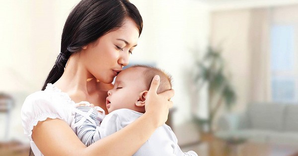 Trẻ chậm tăng cân phải làm sao?