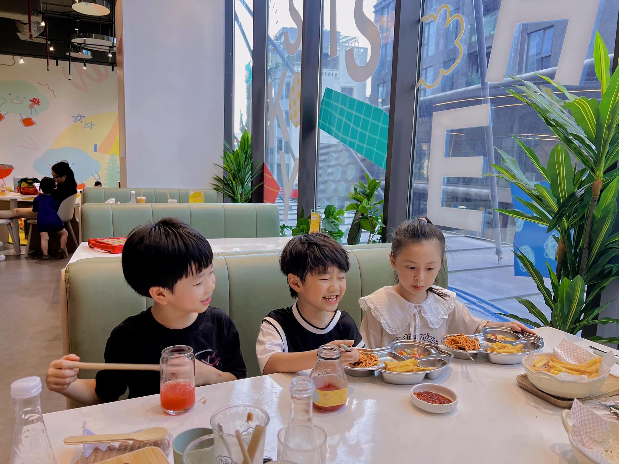 Trang Lou chia sẻ cách chăm sóc dinh dưỡng khoa học, giúp con ăn ngon và phát triển toàn diện- Ảnh 5.