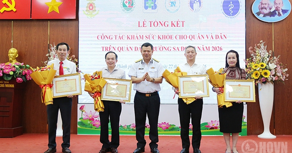 Tri ân những tấm lòng vì biển, đảo