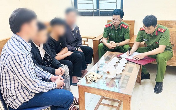 Ngăn chặn kịp thời 2 trẻ vị thành niên bị lừa xuống Hà Nội tìm ‘việc nhẹ lương cao’