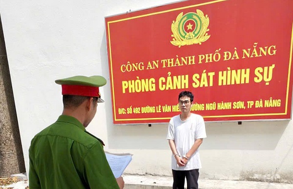 Bắt tạm giam Mai Thành Trung SN 2000 về tội cưỡng dâm- Ảnh 1.