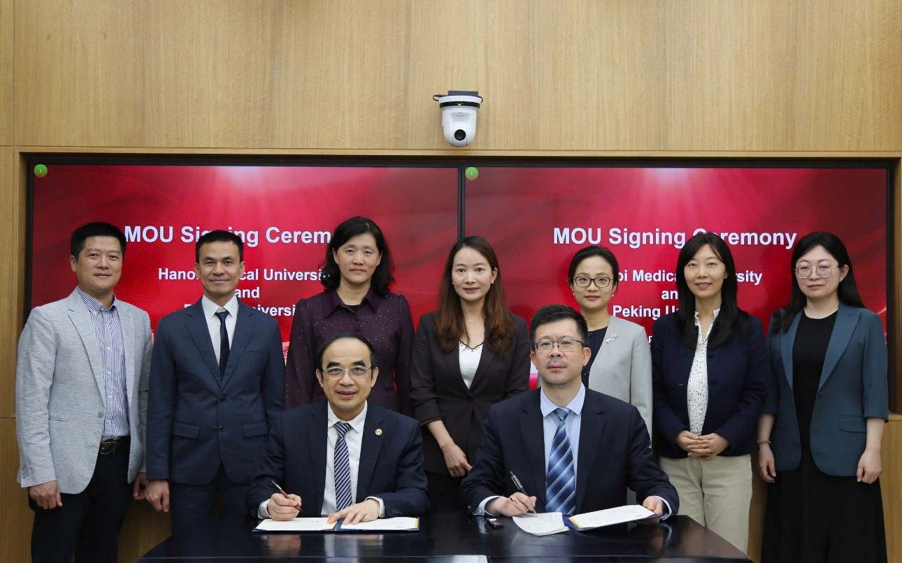 Trường Đại học Y Hà Nội và Đại học Bắc Kinh nâng tầm hợp tác đào tạo và nghiên cứu y khoa