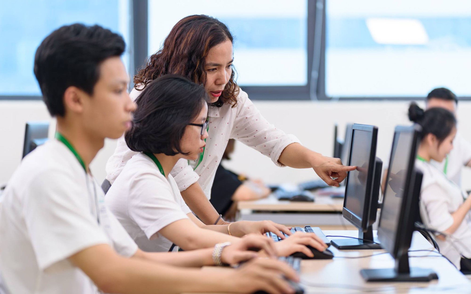 Thiết lập chuẩn nghề nghiệp mới định vị vị thế giảng viên đại học