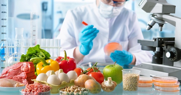 Bộ Y tế chủ trì sửa Luật An toàn thực phẩm, trình Chính phủ trước 10/8