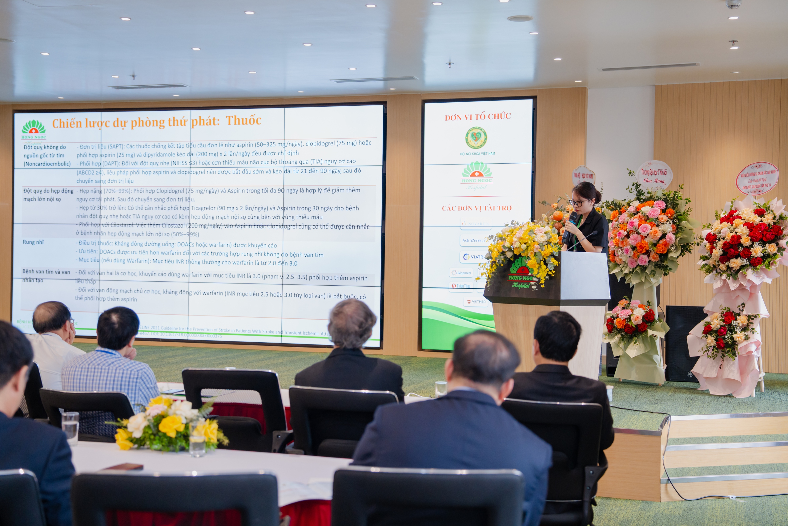 Hội nghị khoa học Nội khoa toàn quốc lần thứ 14 vừa diễn ra tại BVĐK Hồng Ngọc- Ảnh 4.