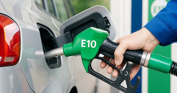 Xăng E10 chuẩn bị ra thị trường sẽ rẻ hơn xăng khoáng bao nhiêu mới khuyến khích người dùng?
