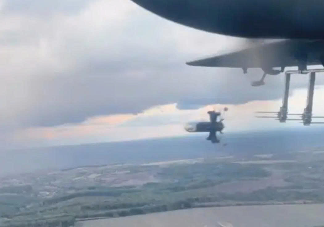 Ukraine biến máy bay thời Liên Xô thành quái vật thợ săn UAV Nga- Ảnh 1.