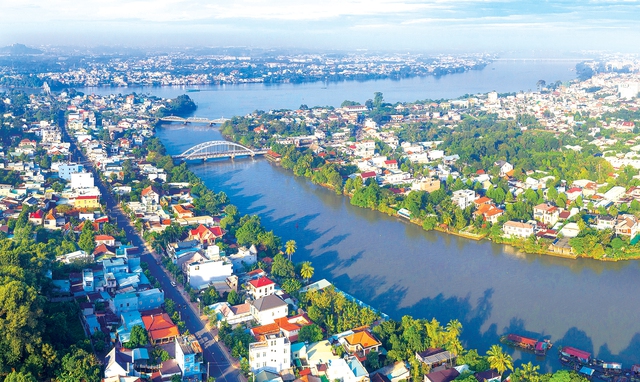Hôm nay, Đồng Nai chính thức lên thành phố, giữ nguyên diện tích, quy mô dân số- Ảnh 1.