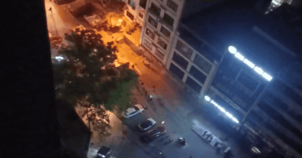 Hà Nội: Cháy nhà ở kết hợp kinh doanh, 2 bảo vệ thoát nạn kịp thời