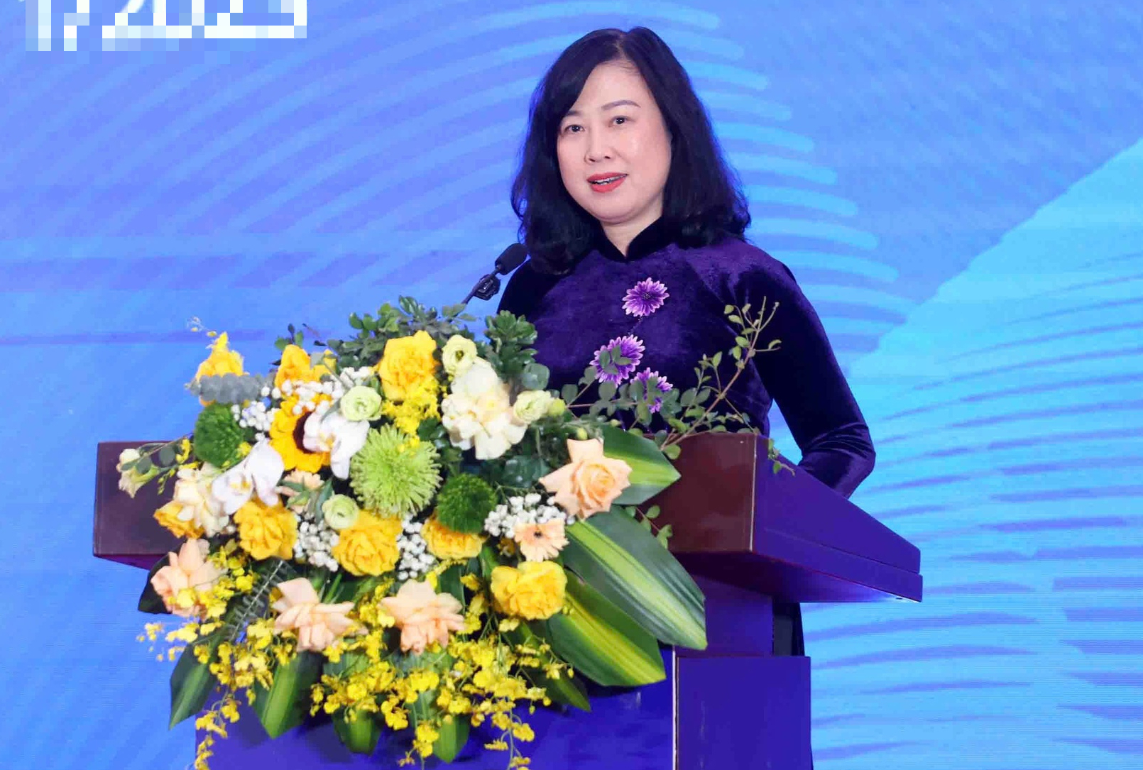 Bộ trưởng Bộ Y tế Đào Hồng Lan: 'Nghề công tác xã hội là một nghề cao quý, thầm lặng nhưng đóng góp vai trò vô cùng quan trọng'...- Ảnh 1.