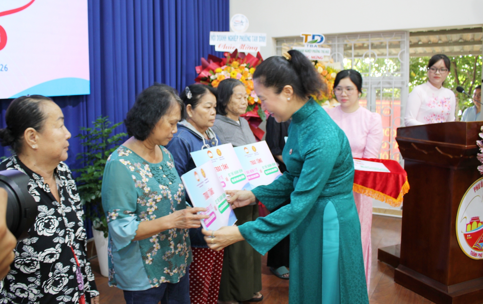 TPHCM: Doanh nhân góp ‘phần mềm’ để y tế cơ sở chạm tới người yếu thế- Ảnh 1.