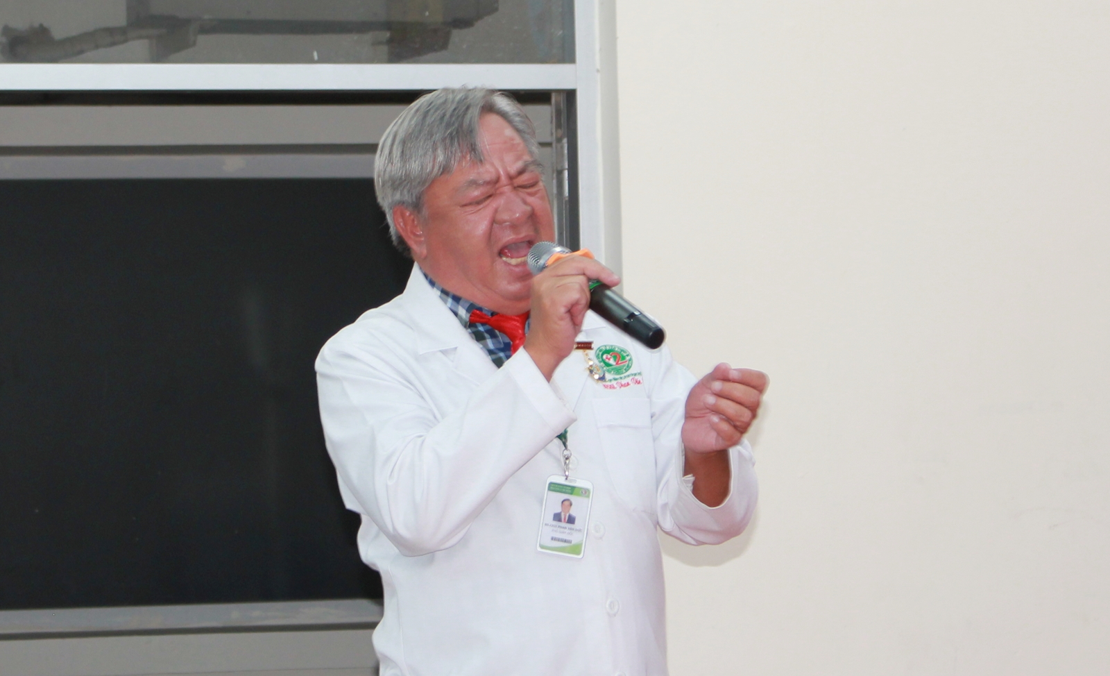 Trường Sa trong trái tim thầy thuốc: Giữ bình yên từ những điều giản dị- Ảnh 3.