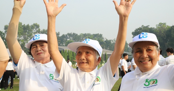 Ngành y tế TPHCM thực hiện chăm sóc sức khỏe toàn vòng đời cho người dân