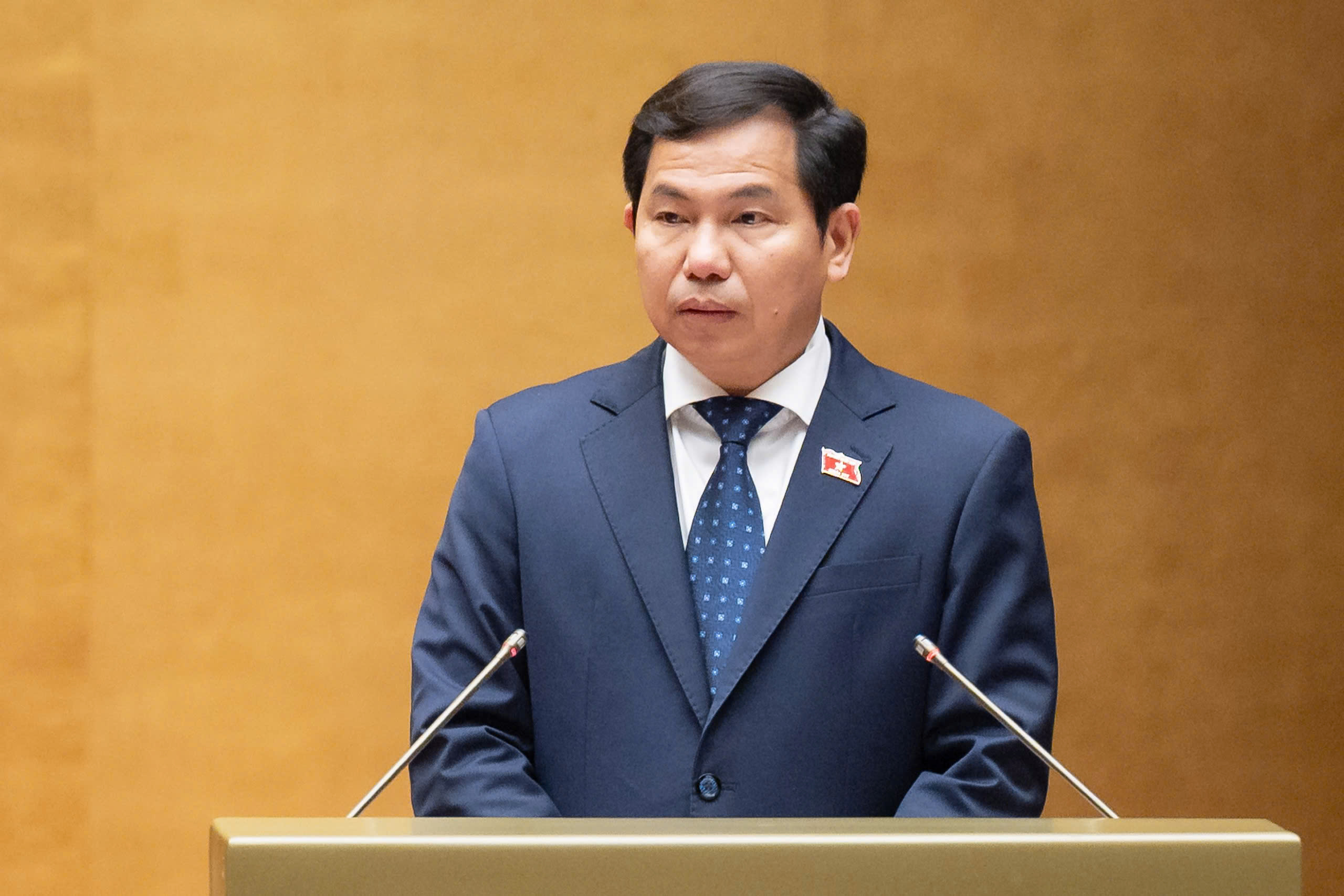 Nghị quyết Kỳ họp thứ Nhất: Tăng nguồn lực cải cách tiền lương nhờ tiết kiệm chi thường xuyên- Ảnh 2.