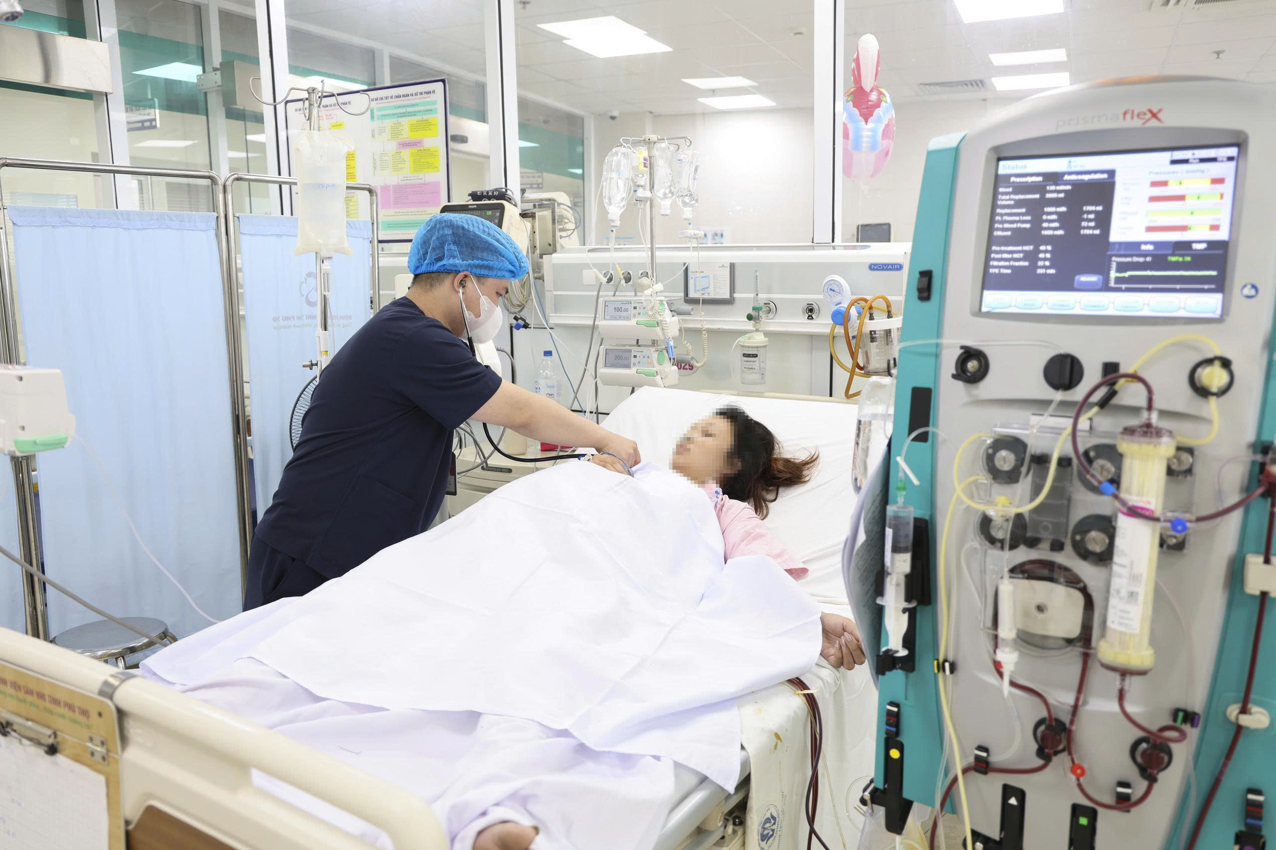 Lọc máu cứu sống thai phụ 34 tuần có chỉ số mỡ máu tăng gấp gần 20 lần- Ảnh 1.