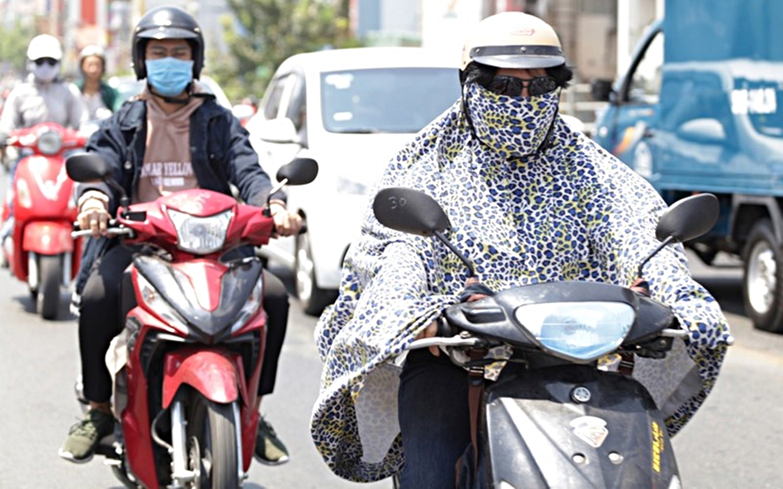 Sai lầm khi dùng kem chống nắng khiến da tệ hơn sau chuyến đi biển- Ảnh 4.