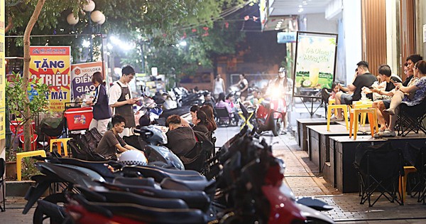 Không gian chung bị ‘xẻ thịt’ tại chung cư 310 Minh Khai, cư dân bức xúc