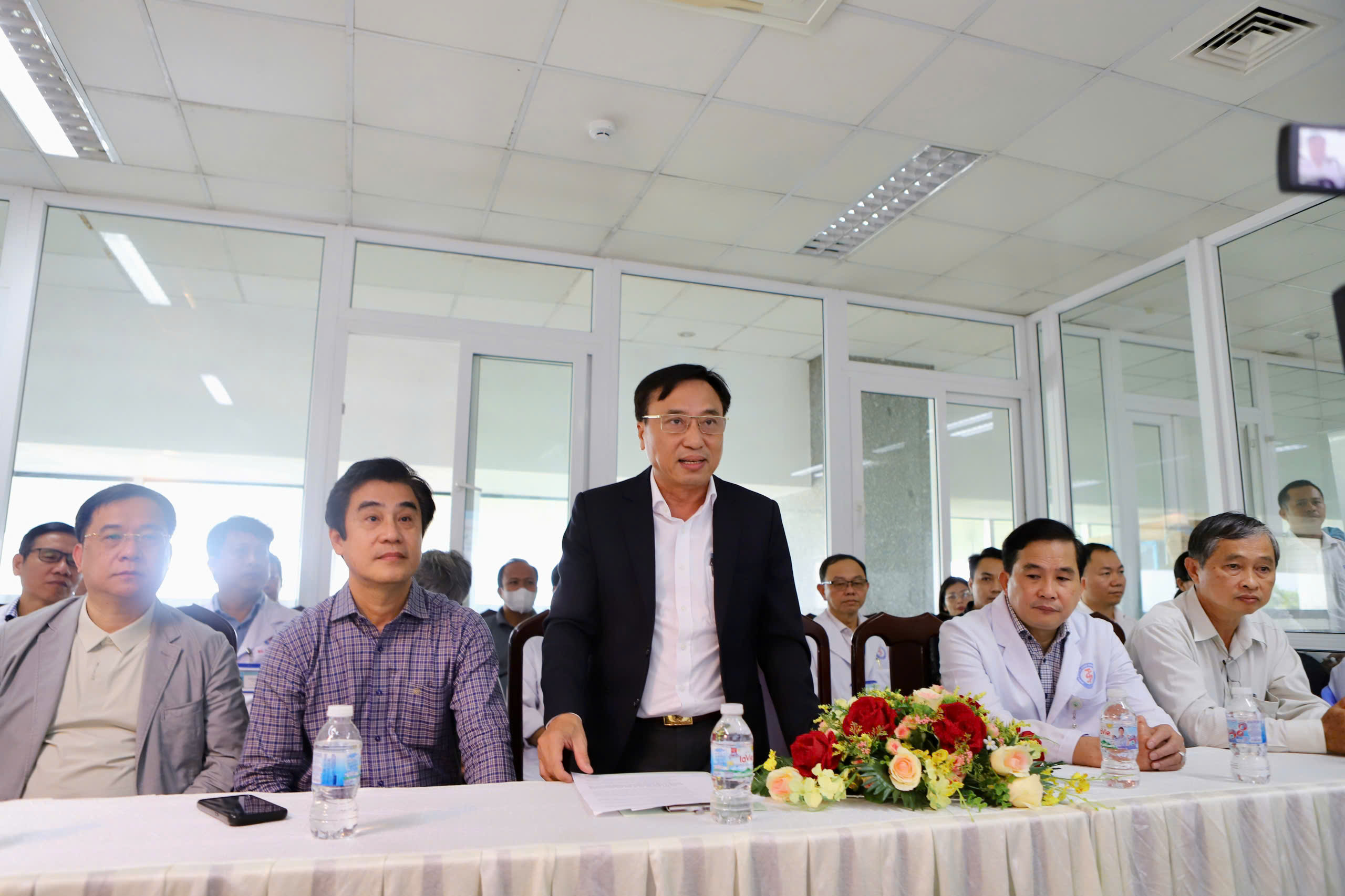 Bệnh viện tuyến tỉnh ở Sóc Trăng tiếp thu kỹ thuật mới để điều trị tốt cho người dân- Ảnh 3.