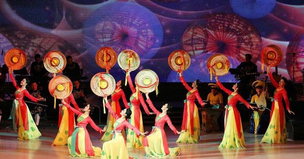 Trước 10/5, trình Chính phủ Nghị định về phụ cấp, bồi dưỡng với viên chức ngành nghệ thuật