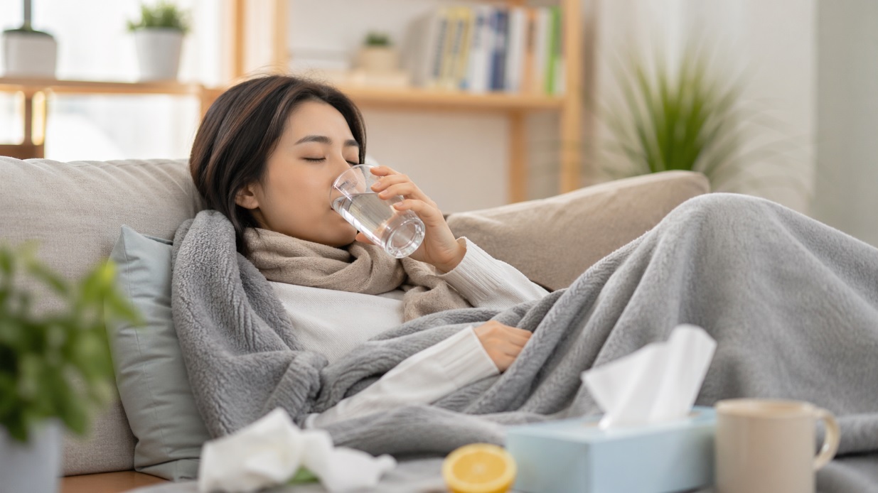 Trị cảm cúm thông thường không cần dùng thuốc- Ảnh 1.