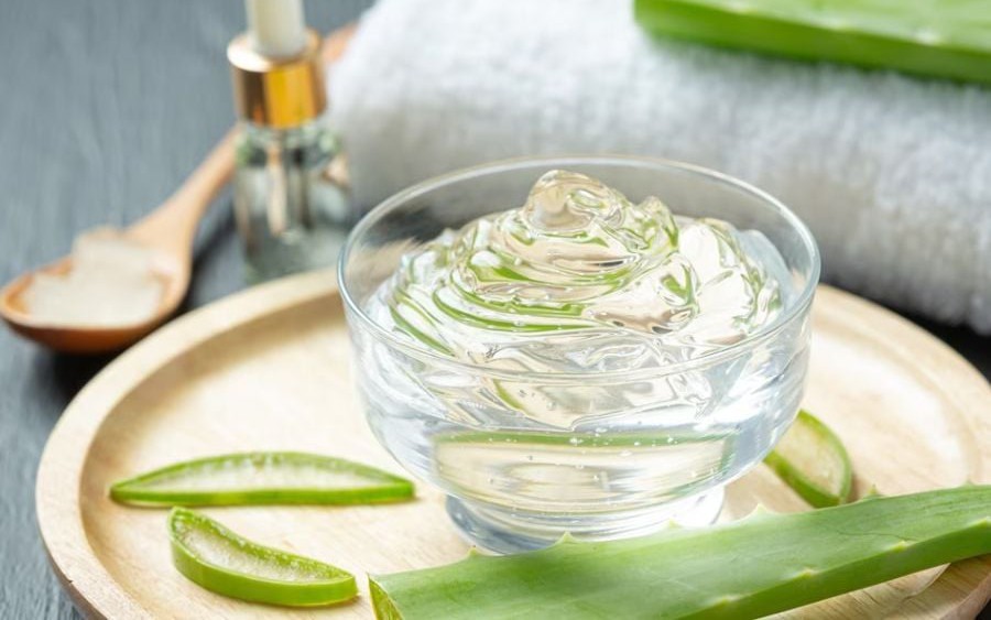 Cách sử dụng lô hội (nha đam) để có làn da sáng và mái tóc khỏe mạnh