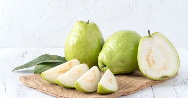 7 lý do nên ăn ổi thường xuyên ngay từ bây giờ