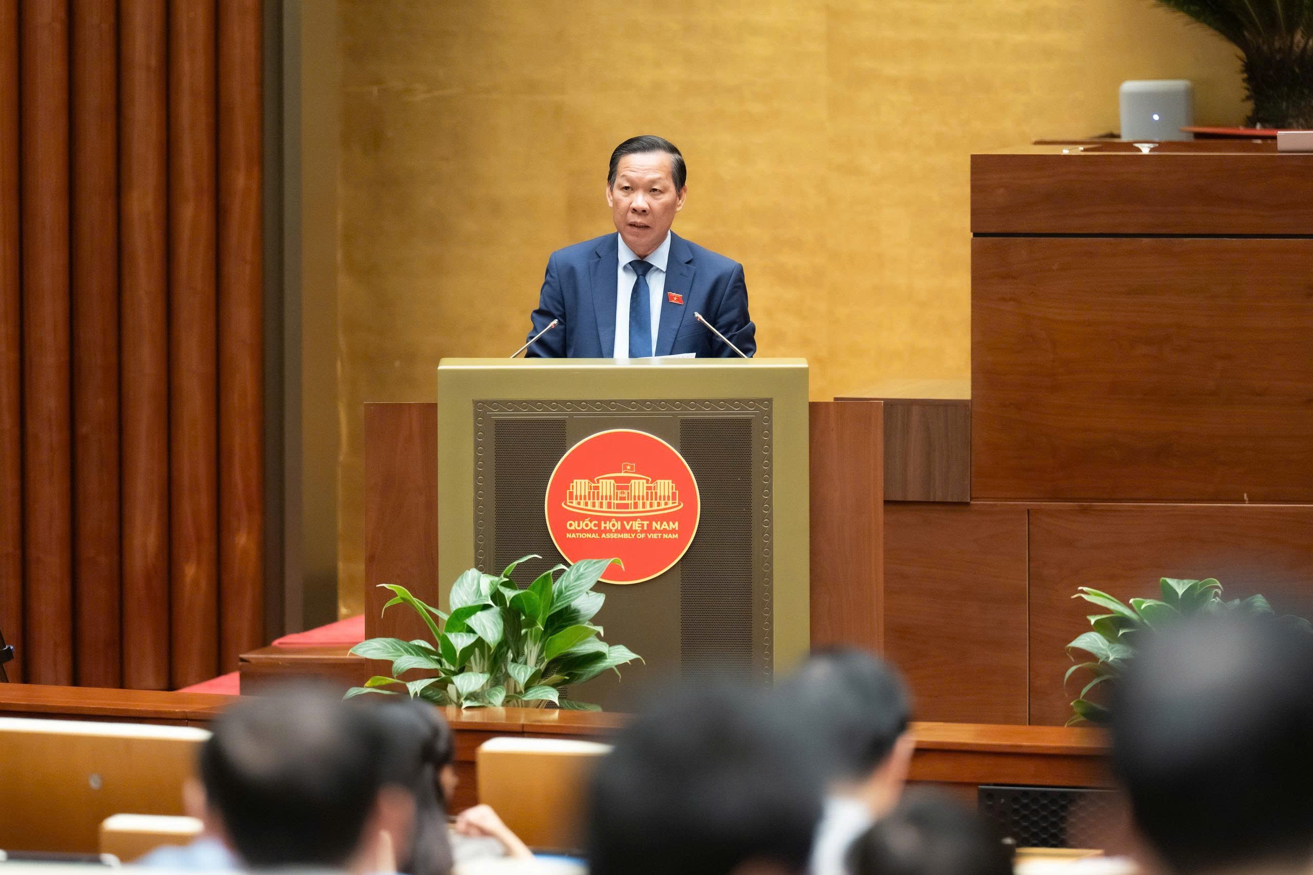 Sửa 4 luật thuế: Bỏ quy định cứng về ngưỡng doanh thu chịu thuế giúp HKD 'dễ thở' hơn- Ảnh 3.