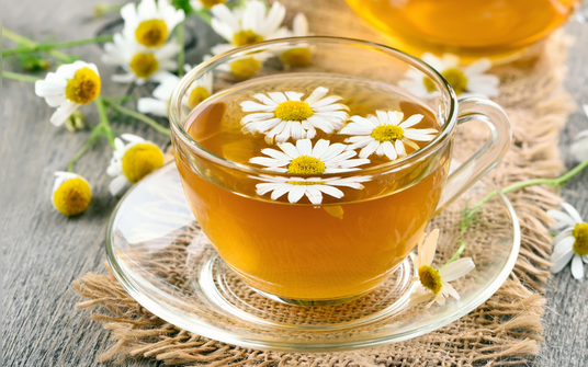 5 loại trà thảo mộc giúp hạ cholesterol, bảo vệ tim mạch