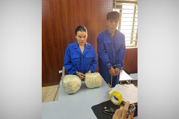 Triệt phá đường dây ma túy xuyên biên giới, thu giữ 10kg thuốc phiện- Ảnh 1.