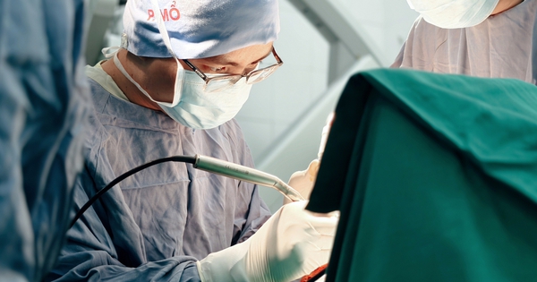 Thiếu niên 14 tuổi nhập viện cấp cứu với chiếc chìa khoá… cắm vào đầu