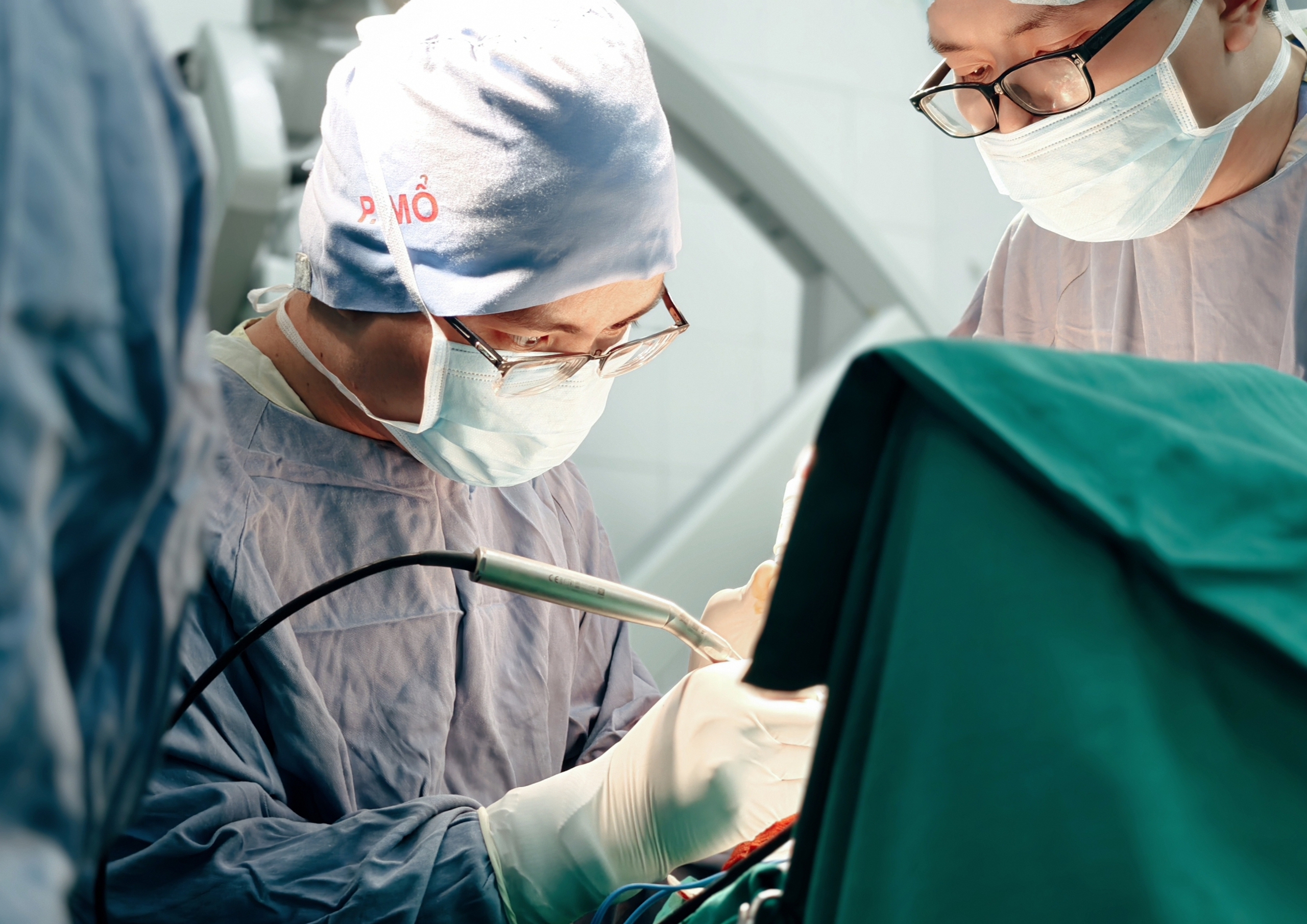 Thiếu niên 14 tuổi nhập viện cấp cứu với chiếc chìa khoá... cắm vào đầu- Ảnh 2.