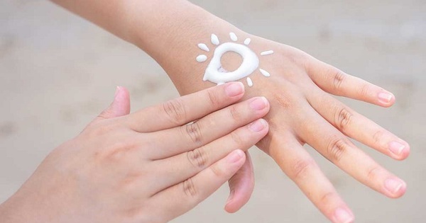 Bộ Y tế buộc thu hồi, tiêu hủy 37 mỹ phẩm, có cả kem chống nắng Anessa, Skin Aqua