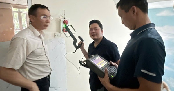 Tìm ra ‘thủ phạm’ khiến hàng loạt khóa ô tô và xe máy thông minh trên phố Yên Hòa bị vô hiệu