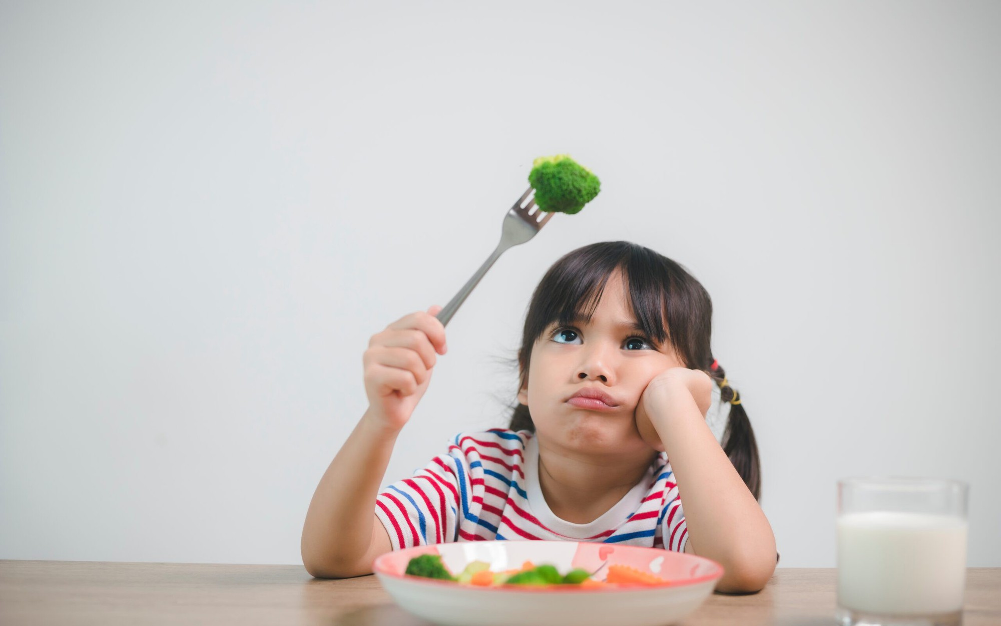 Chế biến món ăn cho trẻ biếng ăn: Làm sao để vừa ngon, vừa đủ chất?