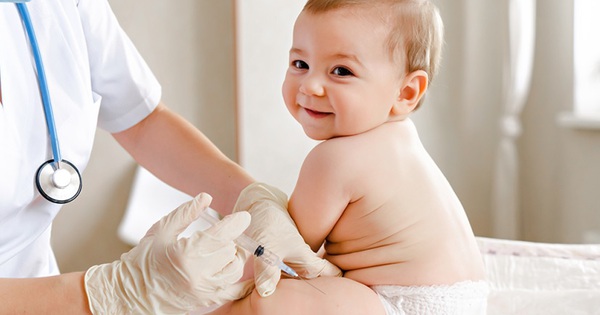 Chuyên gia chỉ ra các loại vaccine cần tiêm trước khi đi du lịch và nghỉ hè cho trẻ