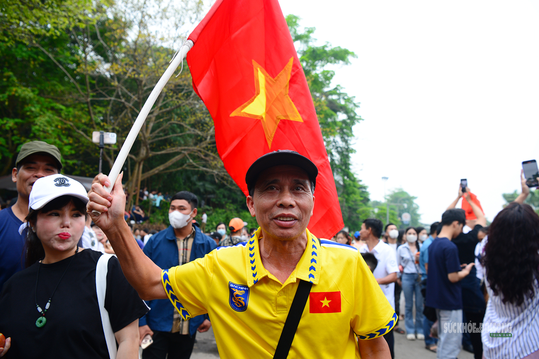 Biển người đổ về Đất Tổ ngày Giỗ Tổ Hùng Vương- Ảnh 5.