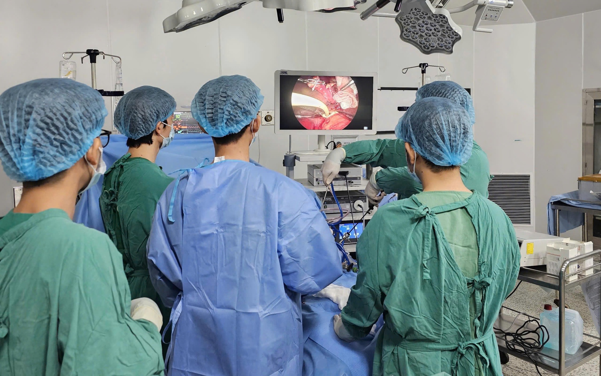 Cập nhật điều trị bệnh tuyến giáp cho thầy thuốc trẻ ở Đà Nẵng- Ảnh 2.