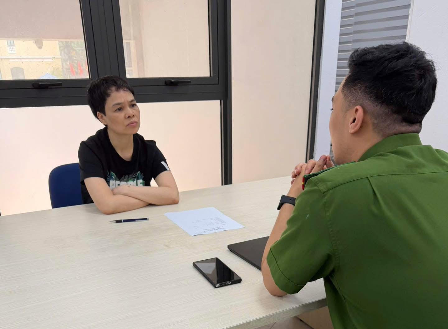 Người phụ nữ chi 300 triệu đồng thuê hai 'tay súng' từ Hải Phòng về Hà Nội để sát hại đối thủ- Ảnh 1.