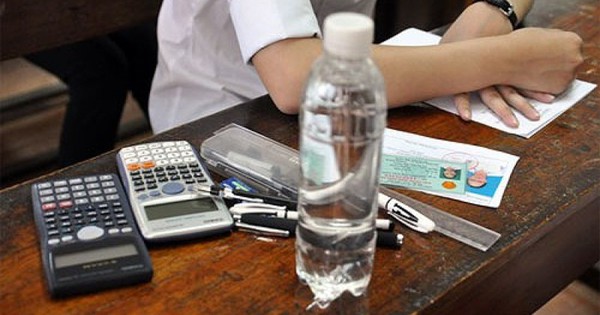 Vai trò của nước và giấc ngủ kết hợp dinh dưỡng trong mùa thi