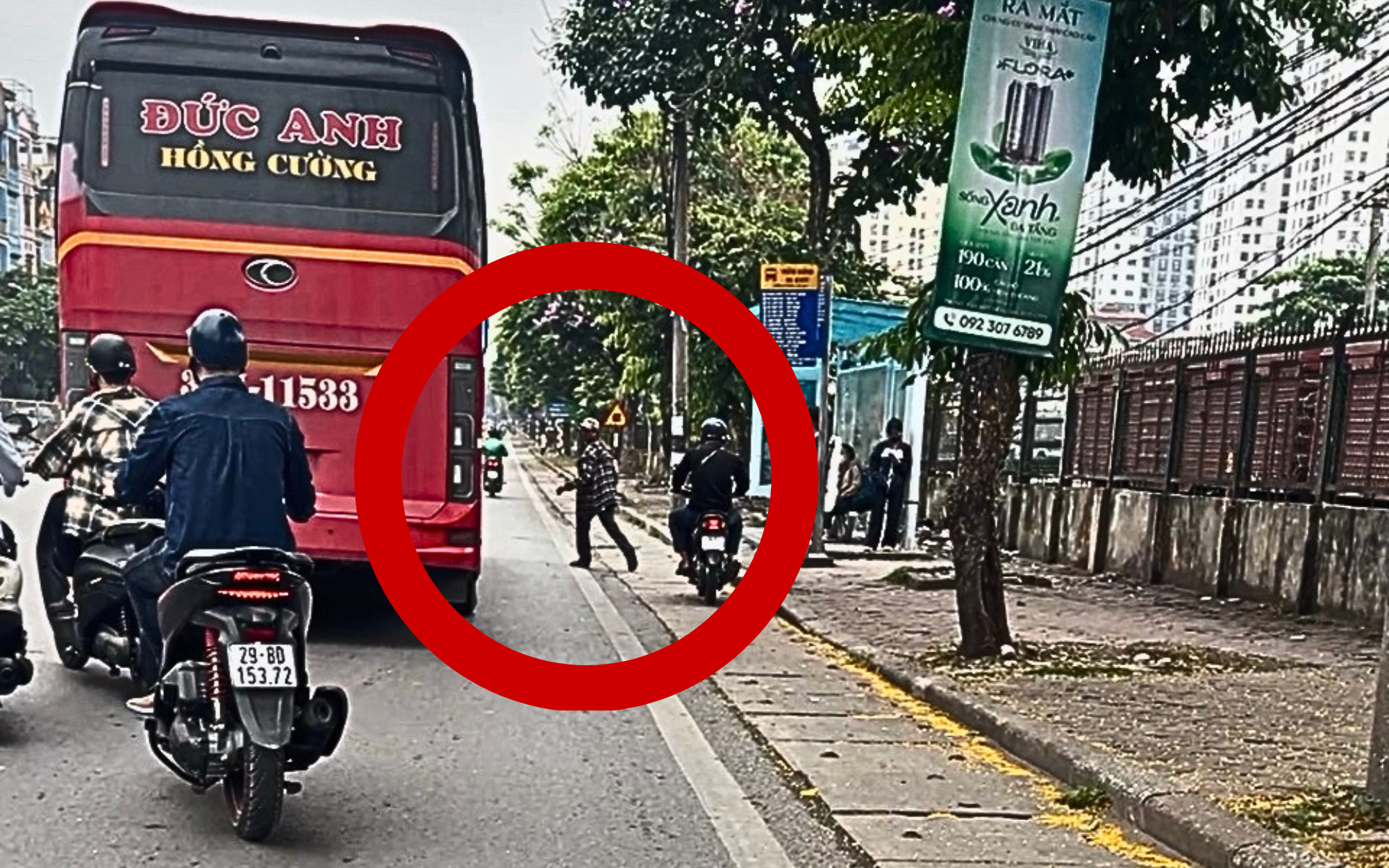 Vi phạm 'quen mặt' dịp nghỉ lễ của xe khách, mức phạt lên đến trăm triệu- Ảnh 1.