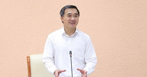 Xây dựng trung tâm y tế chuyên sâu phải có điểm nhấn, ‘giữ chân’ người Việt không ra nước ngoài điều trị