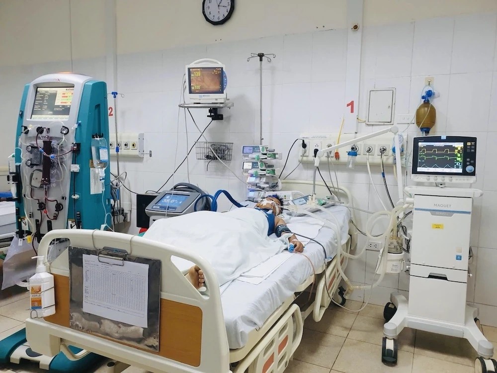 Học sinh lớp 5 bất ngờ đổ gục, ngừng tim trong giờ học- Ảnh 1.